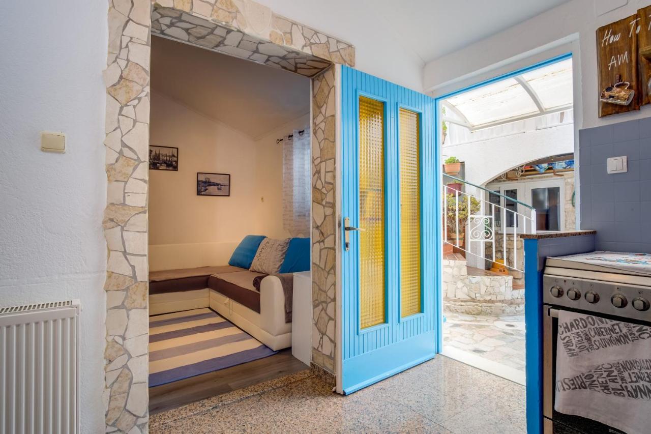 Apartments Kastel Veli Lošinj Extérieur photo