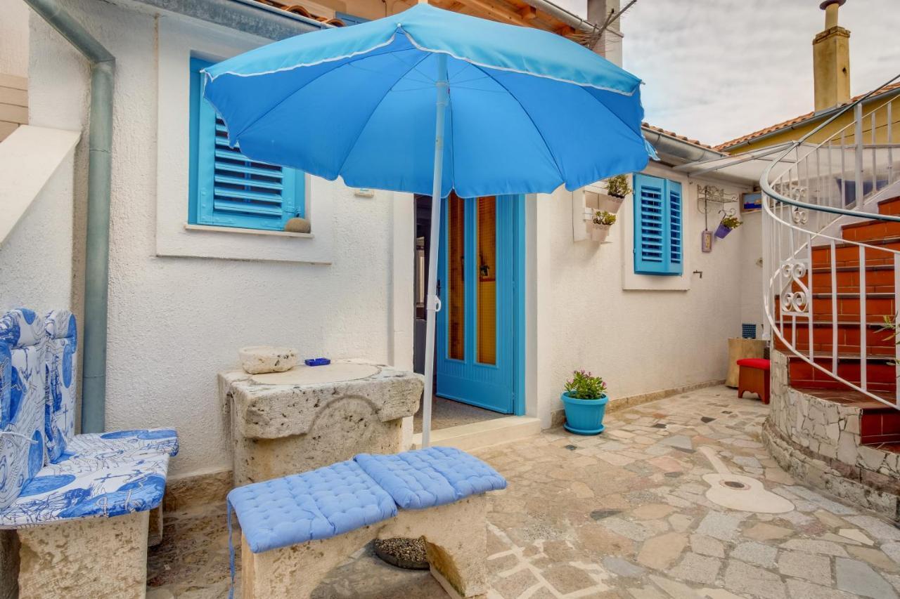 Apartments Kastel Veli Lošinj Extérieur photo