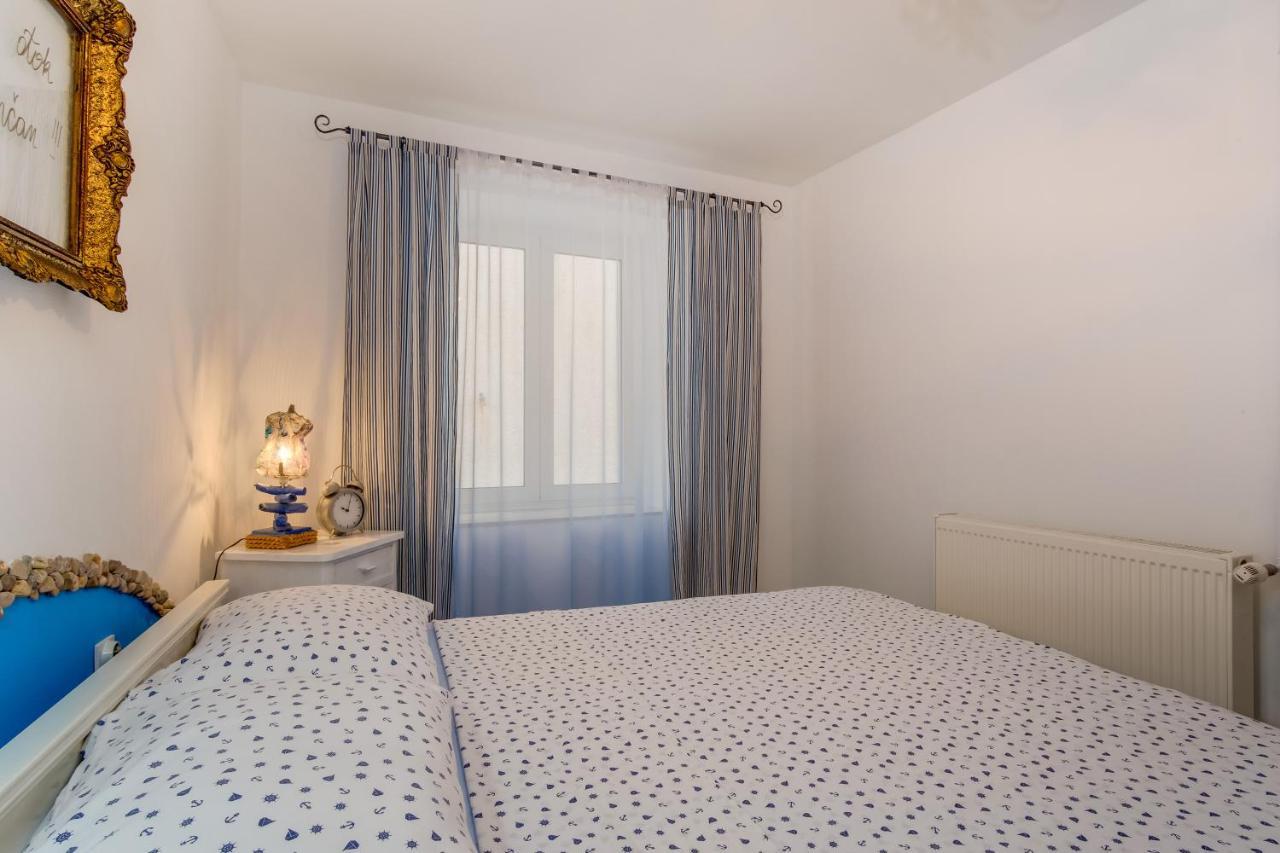 Apartments Kastel Veli Lošinj Extérieur photo