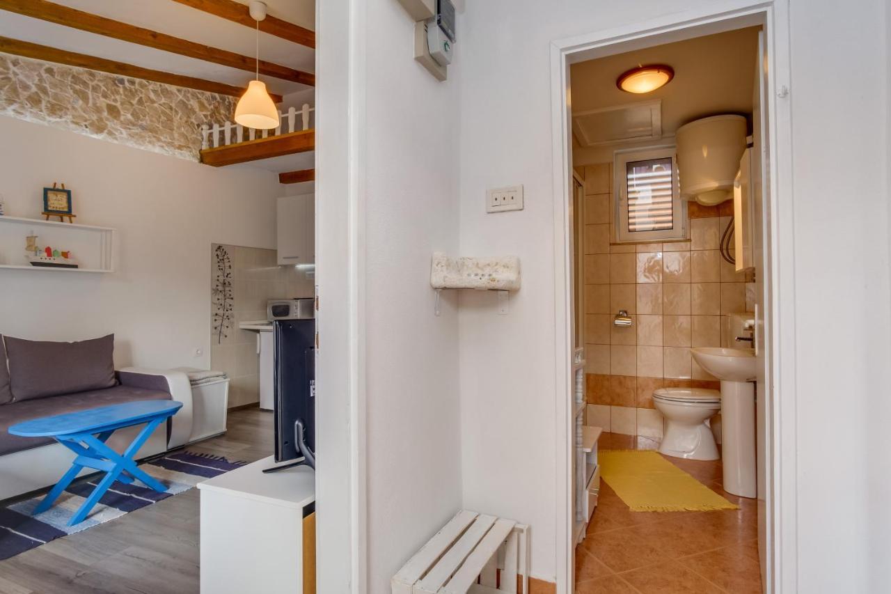Apartments Kastel Veli Lošinj Extérieur photo